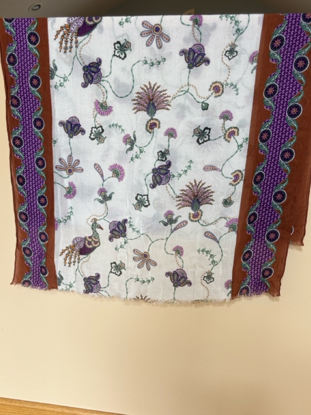 NEW LOFT Scarf, Pheasant, Floral, Rich Elegant Design, 27 x 72, Never Used